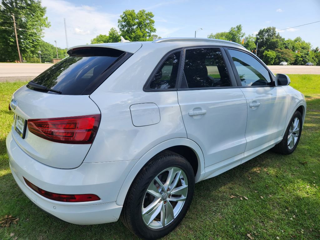 Used 2017 Audi Q3 2.0T Premium image 4