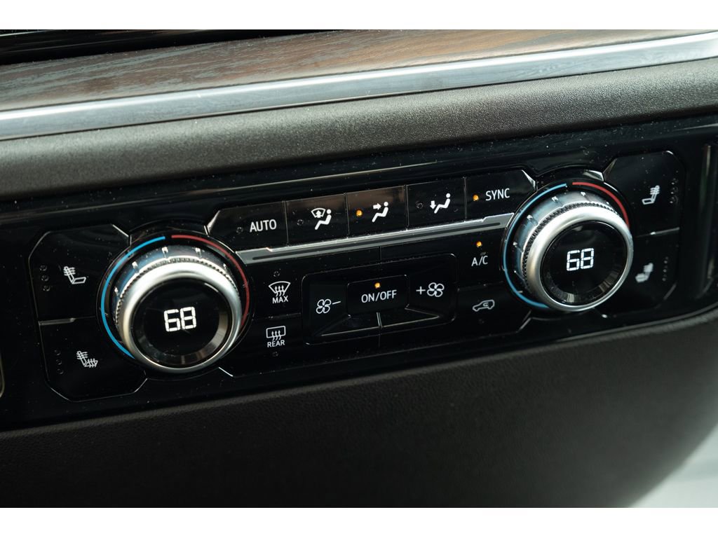 Used 2025 GMC Sierra 1500 SLT AWD/4WD image 26