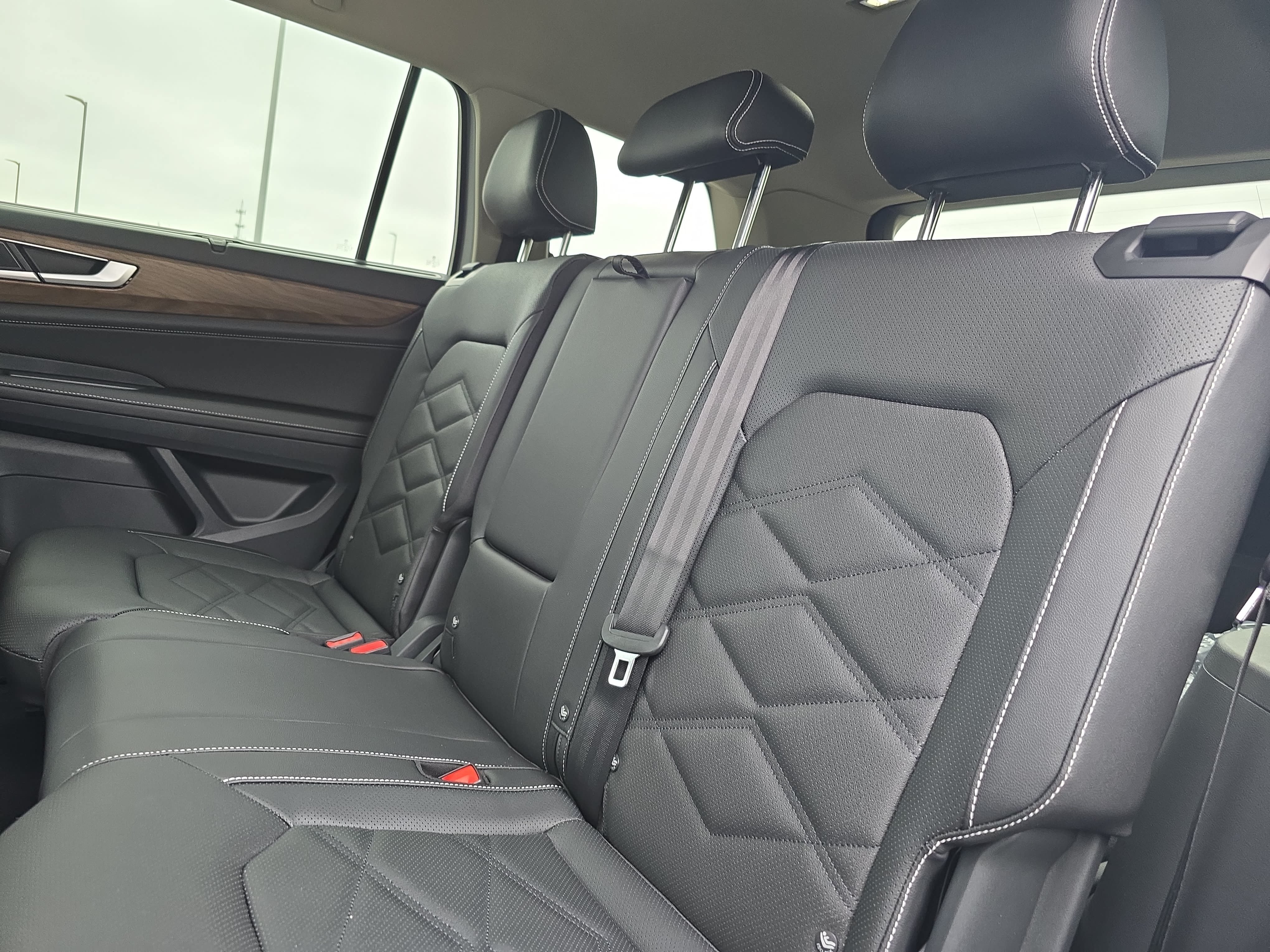 New 2026 Volkswagen Atlas SE AWD/4WD image 15