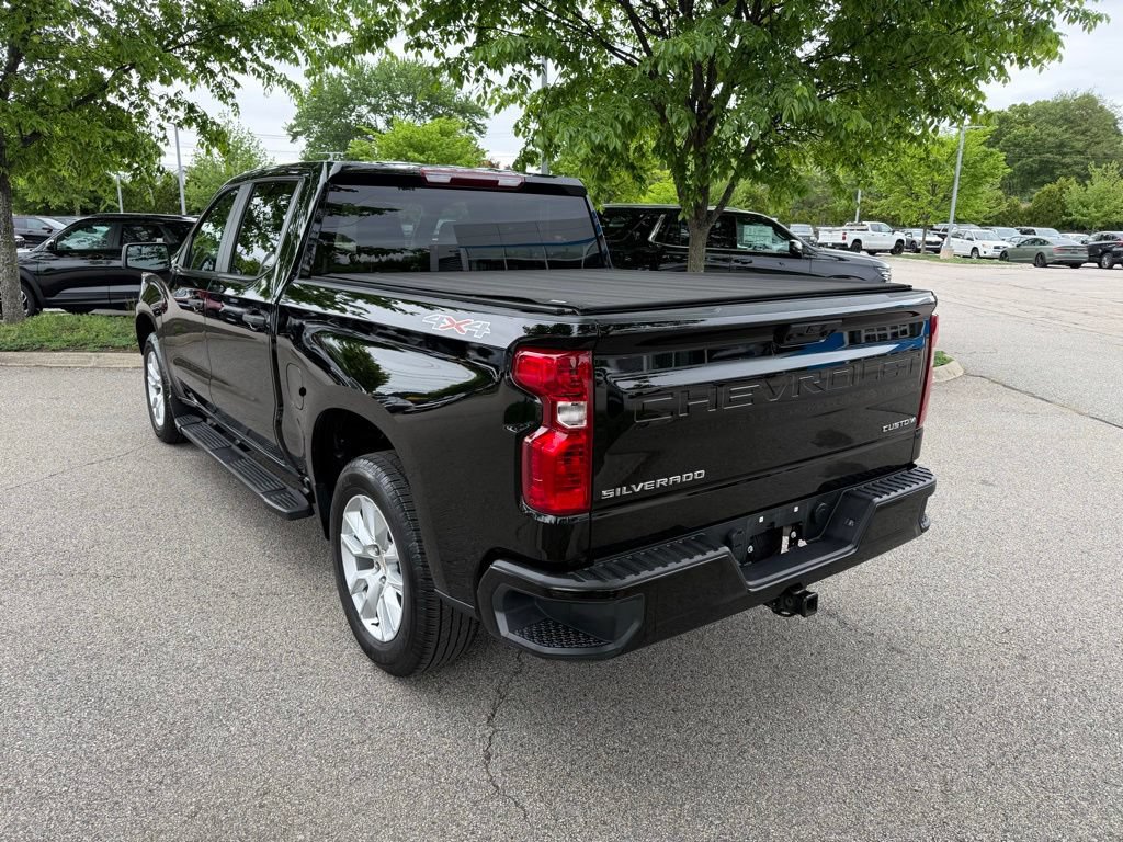 Used 2024 Chevrolet Silverado 1500 Custom AWD/4WD image 3