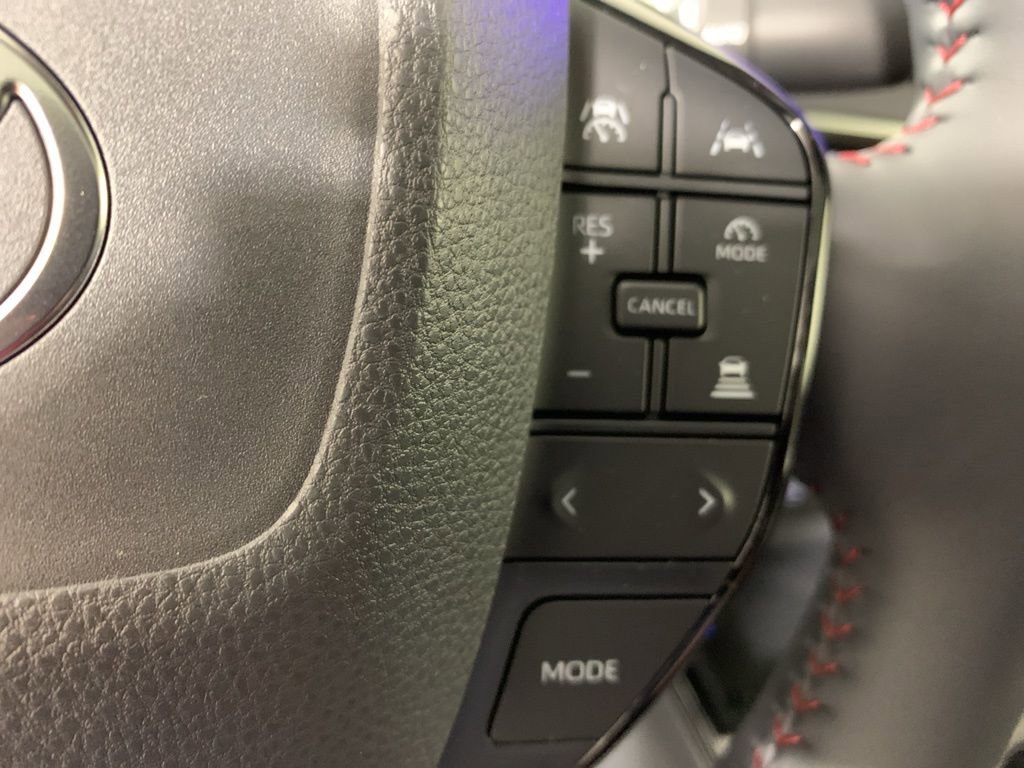 New 2026 Toyota Prius Plug-In Hybrid FWD image 22