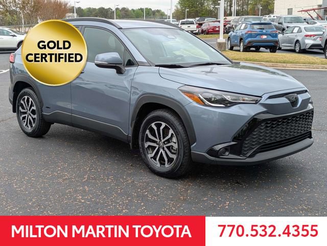 Used 2024 Toyota Corolla Cross SE image 2