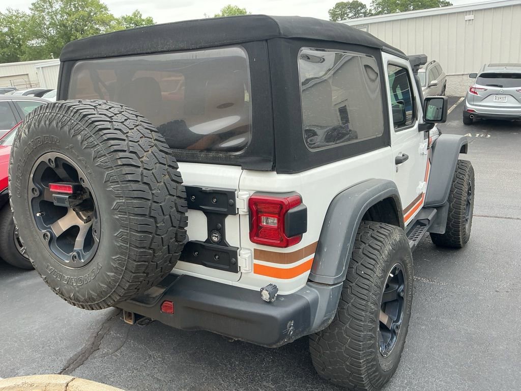 Used 2018 Jeep Wrangler Rubicon AWD/4WD image 4
