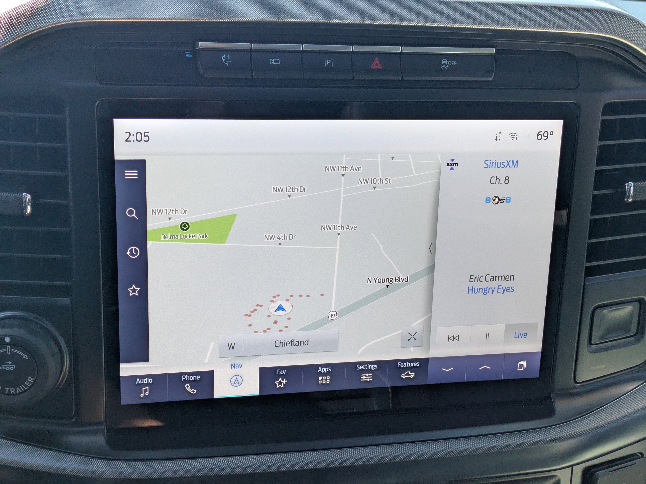 Used 2023 Ford F150 Limited image 21