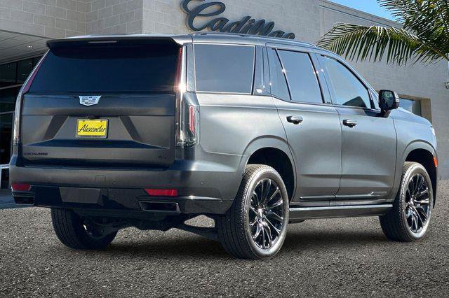 Used 2024 Cadillac Escalade Sport Platinum w/ LPO, ONYX Package AWD/4WD image 4