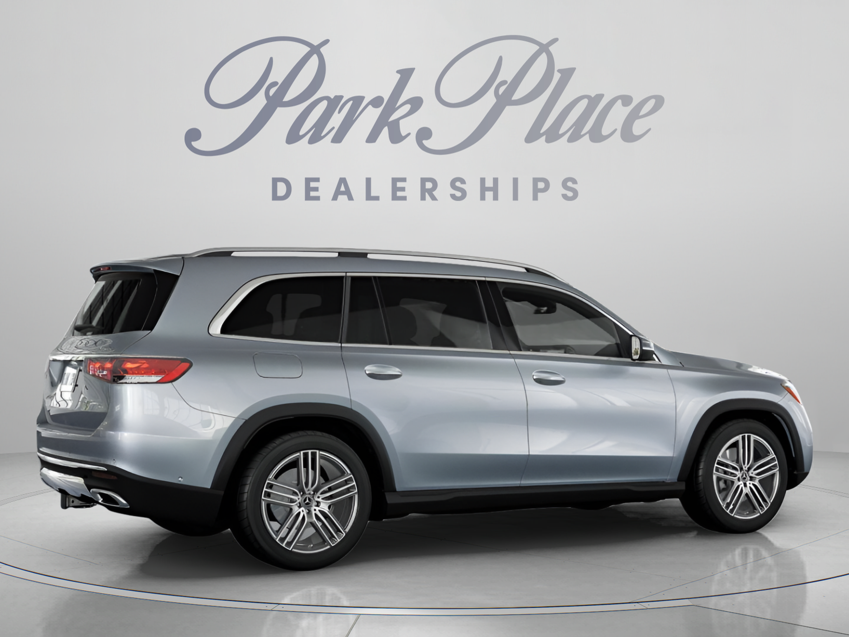 Used 2026 Mercedes-Benz GLS 450 4MATIC image 22