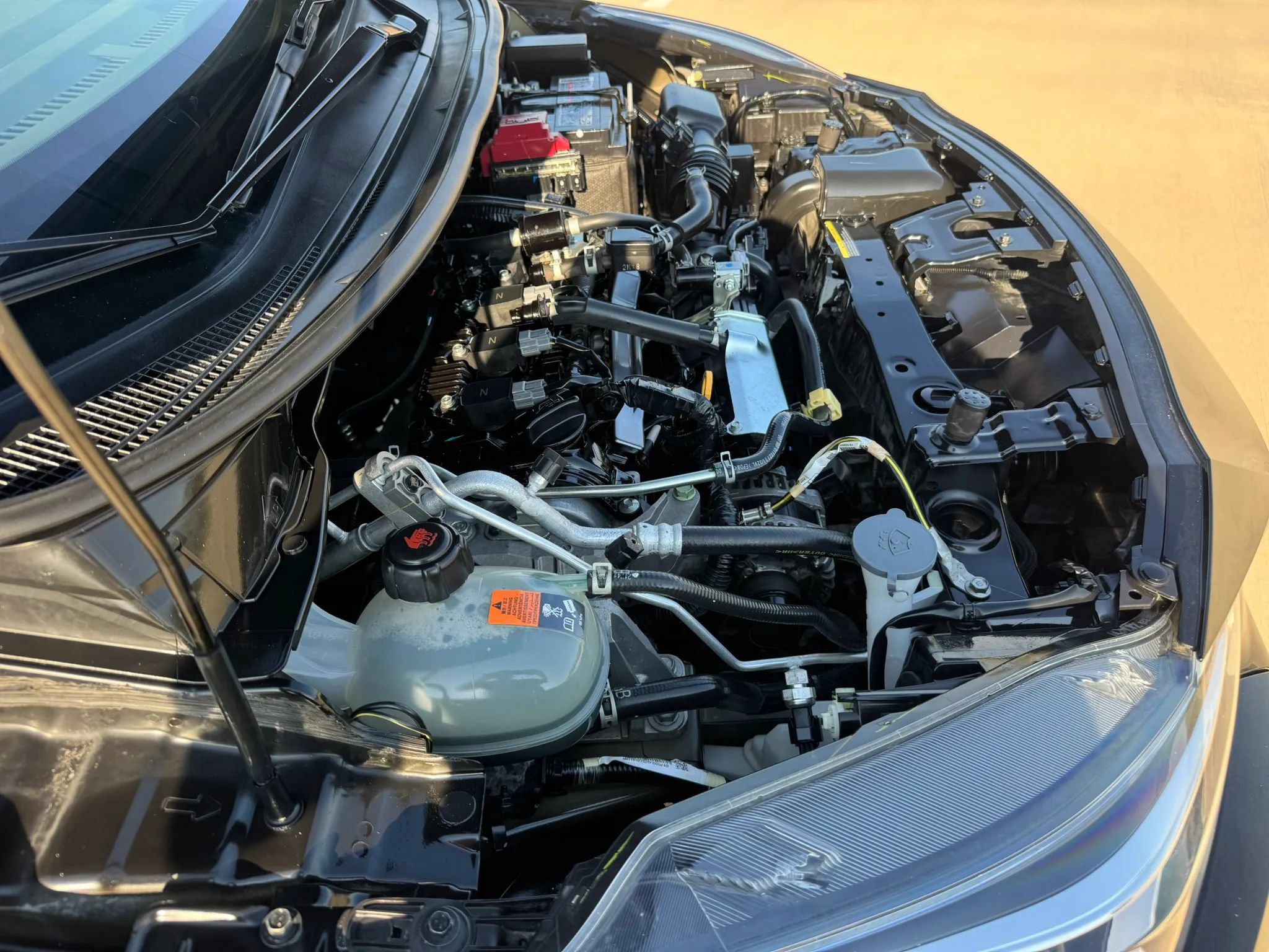 Used 2022 Nissan Versa SV FWD image 49