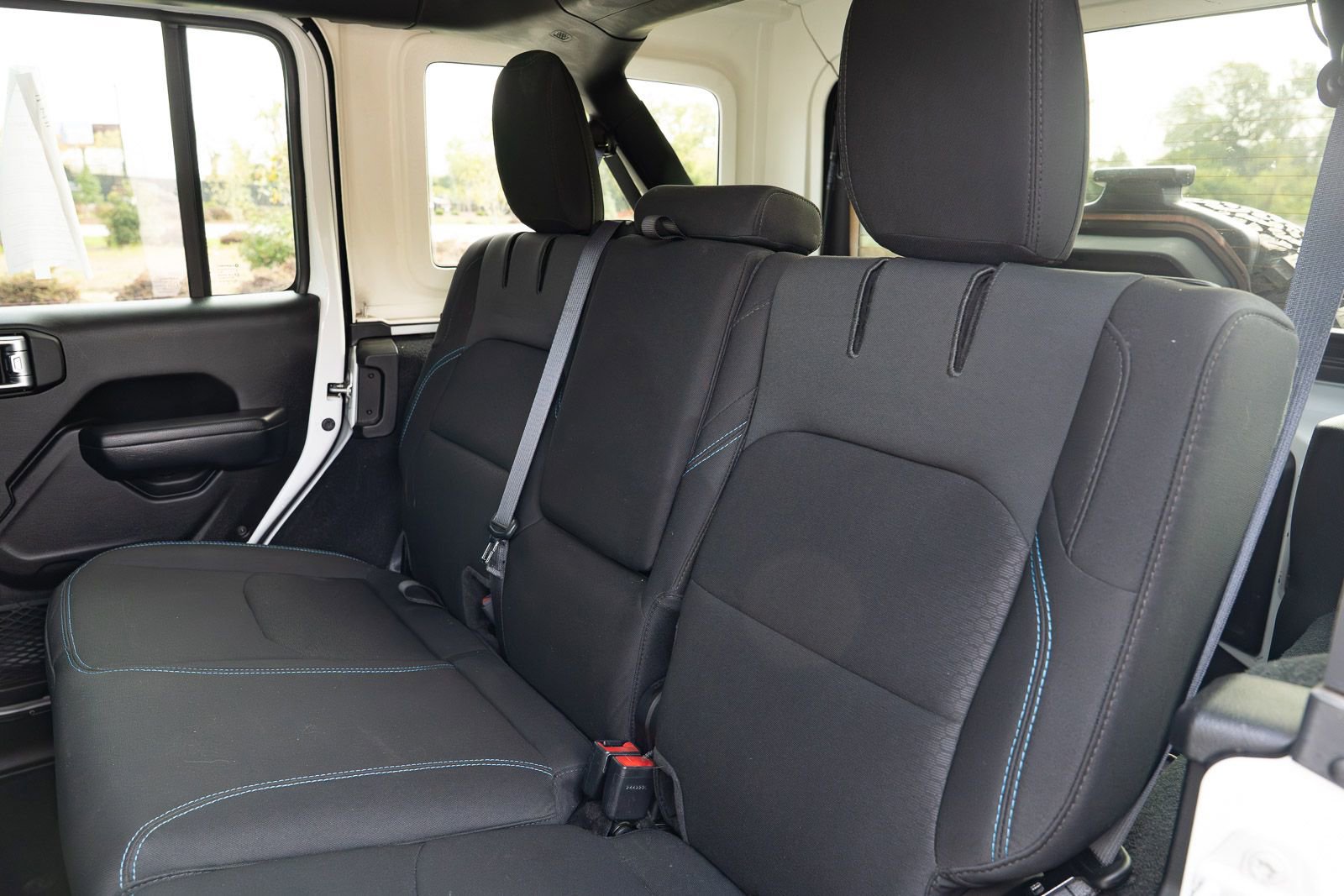 Used 2022 Jeep Wrangler Unlimited Rubicon 4xe image 19