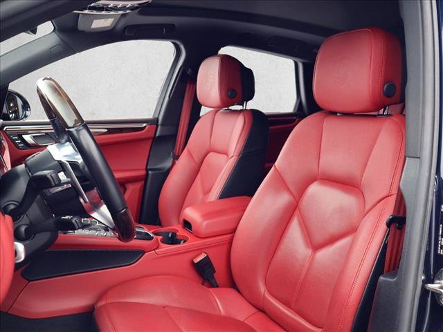 Used 2020 Porsche Macan GTS AWD/4WD image 5