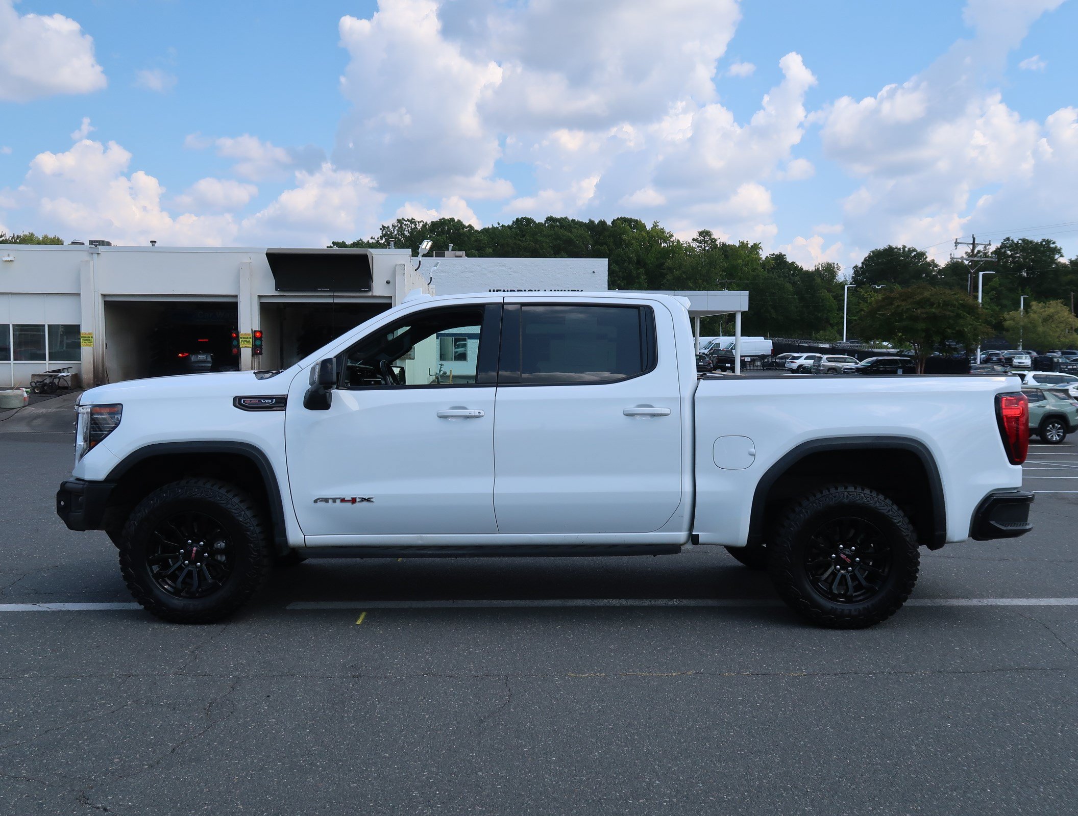 Used 2023 GMC Sierra 1500 AT4X AWD/4WD image 7
