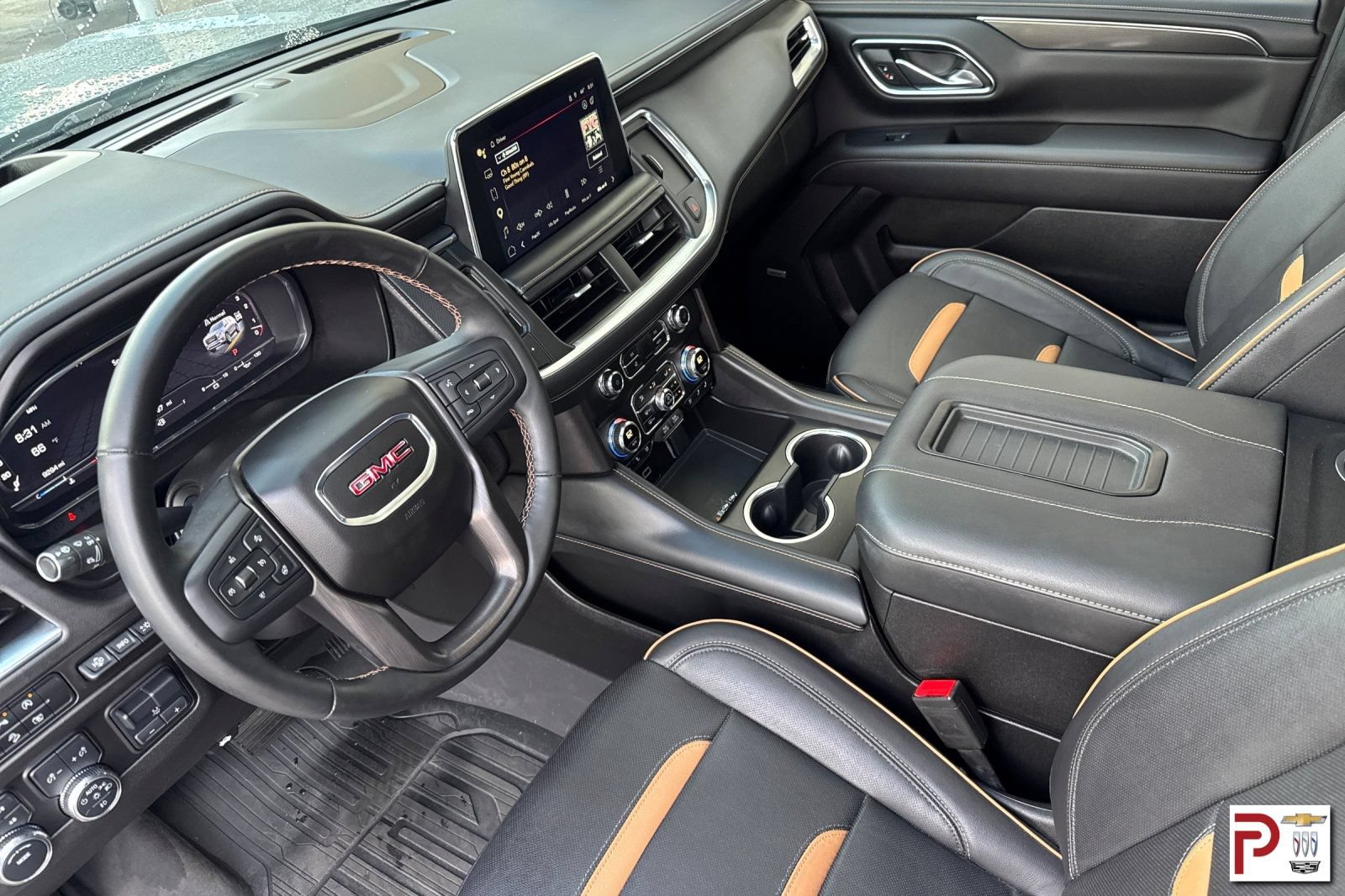 Used 2024 GMC Yukon AT4 w/ Technology Package AWD/4WD image 10
