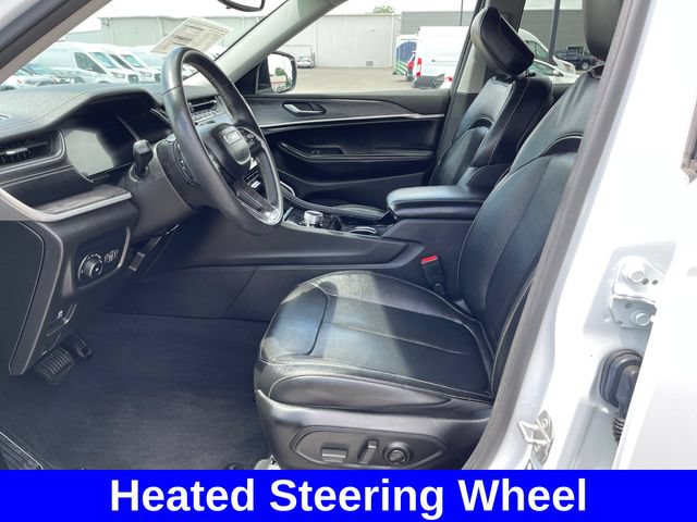 Used 2023 Jeep Grand Cherokee L Limited w/ Black Appearance Package AWD/4WD image 9
