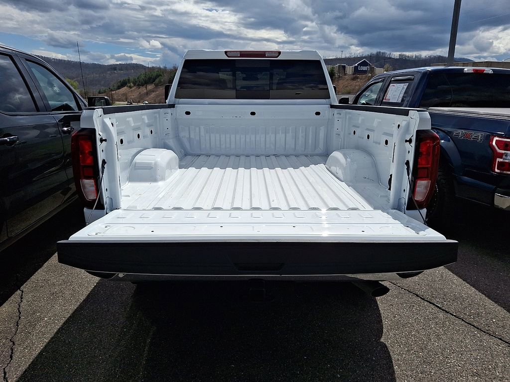 Used 2026 GMC Sierra 2500 SLE w/ Preferred Package image 29