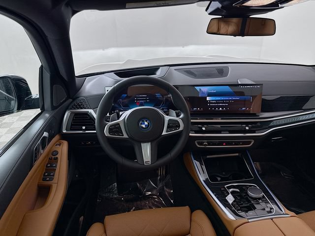 Used 2026 BMW X5 xDrive50e w/ M Sport Package AWD/4WD image 23