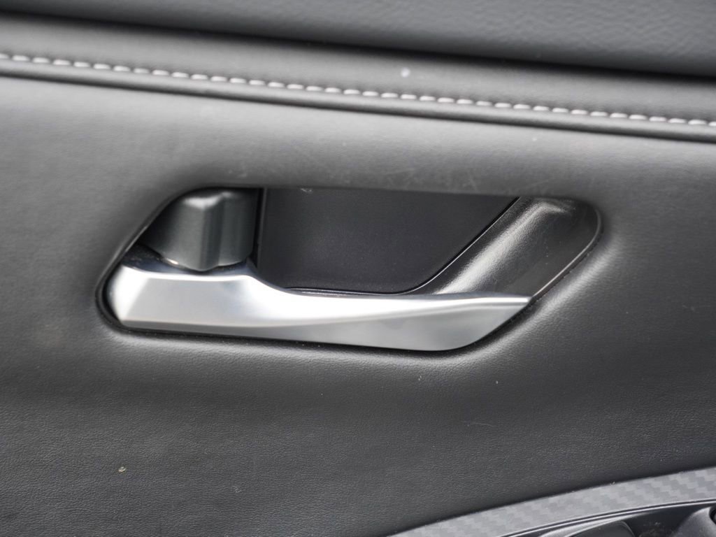 Certified 2025 Nissan Sentra SV FWD image 8