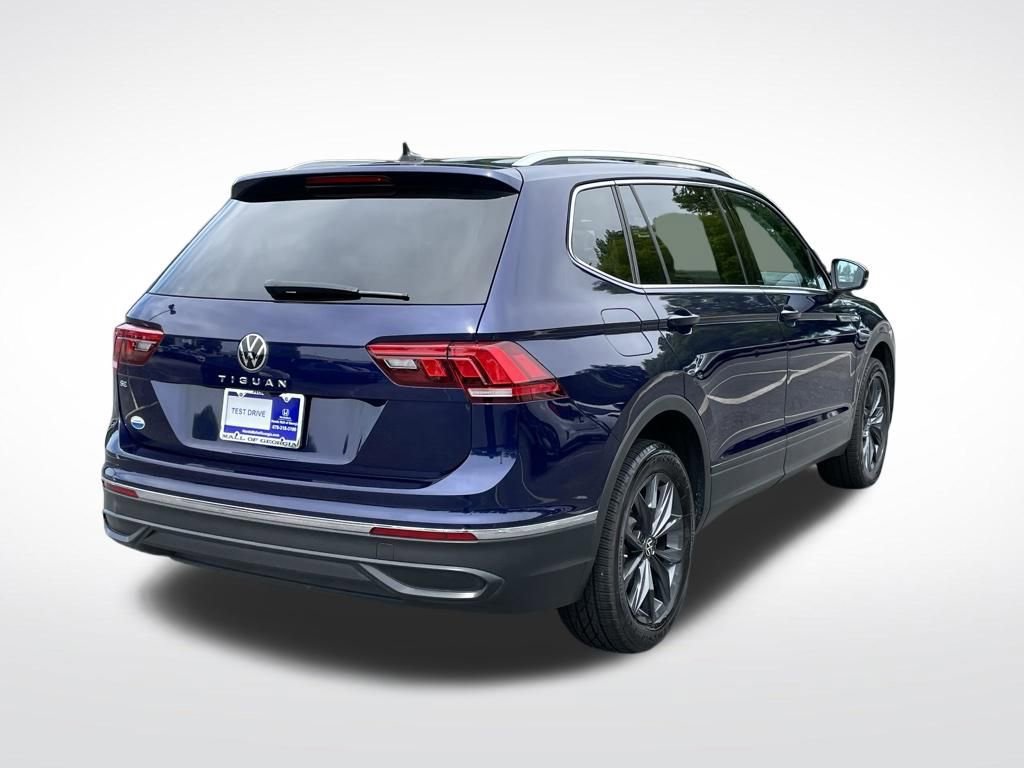 Used 2022 Volkswagen Tiguan SE FWD image 6