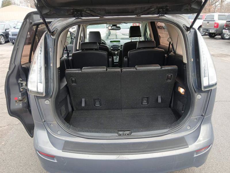 Used 2010 MAZDA MAZDA5 Grand Touring image 11