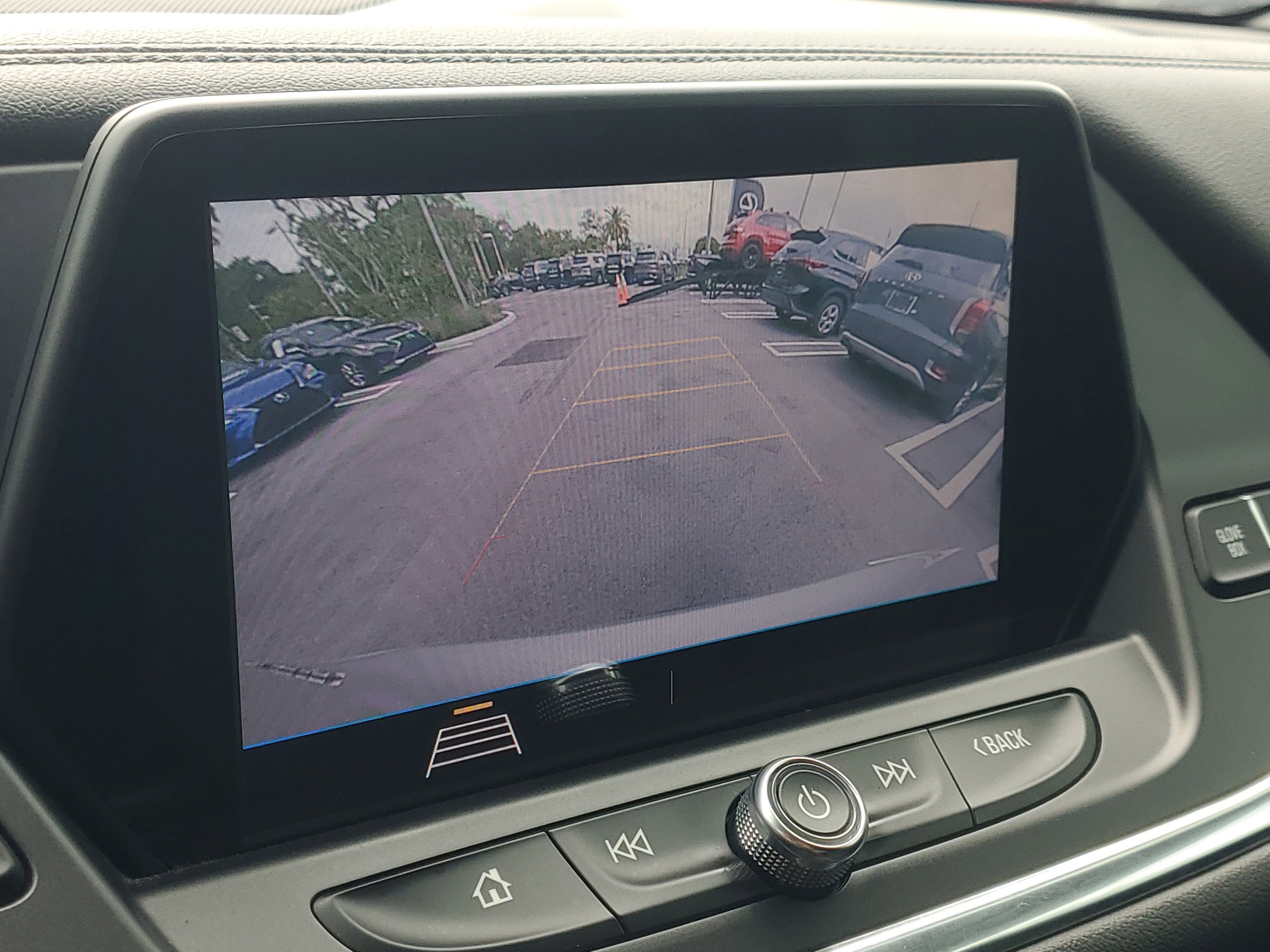 Used 2019 Chevrolet Blazer LT image 27