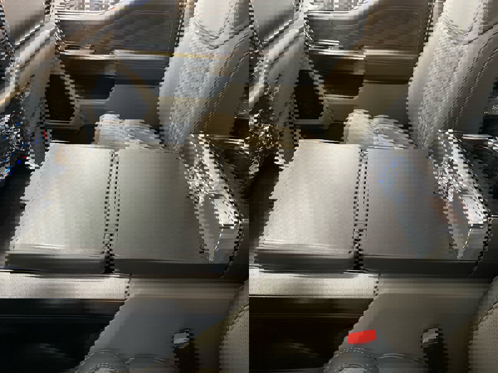 New 2025 Ford F150 Platinum w/ Equipment Group 703A Plus image 51