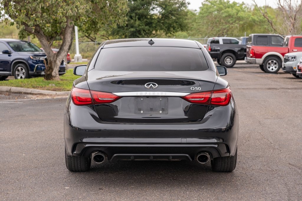 Used 2018 INFINITI Q50 Luxe image 4