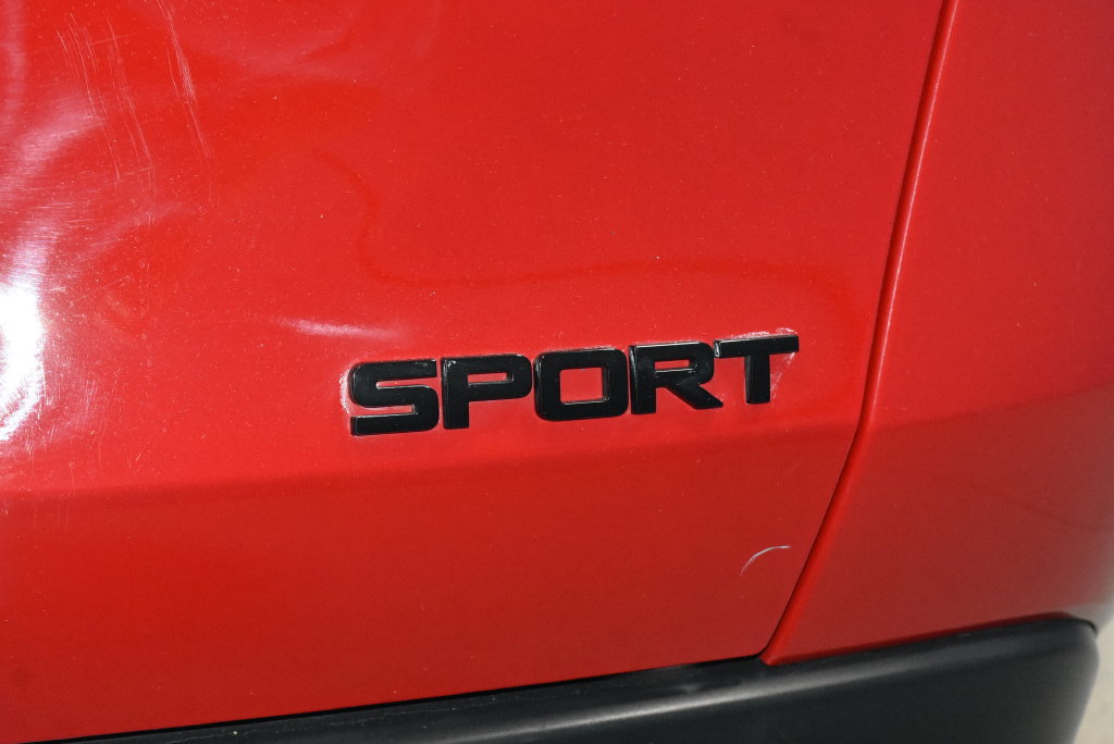 Used 2025 Honda HR-V Sport image 28