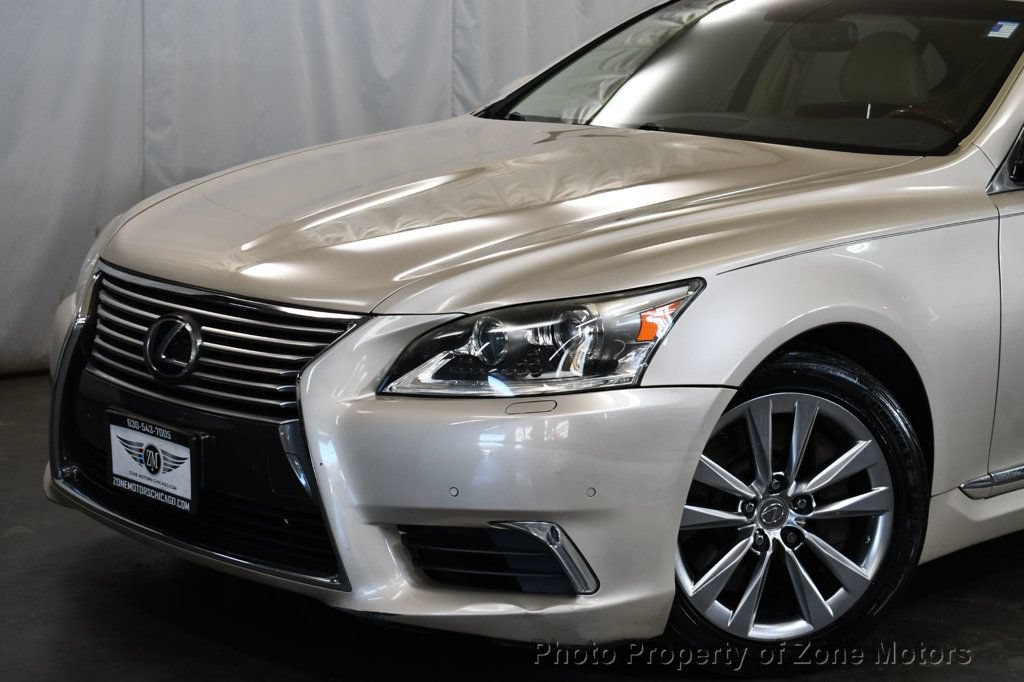 Used 2015 Lexus LS 460 AWD w/ Comfort Package image 2