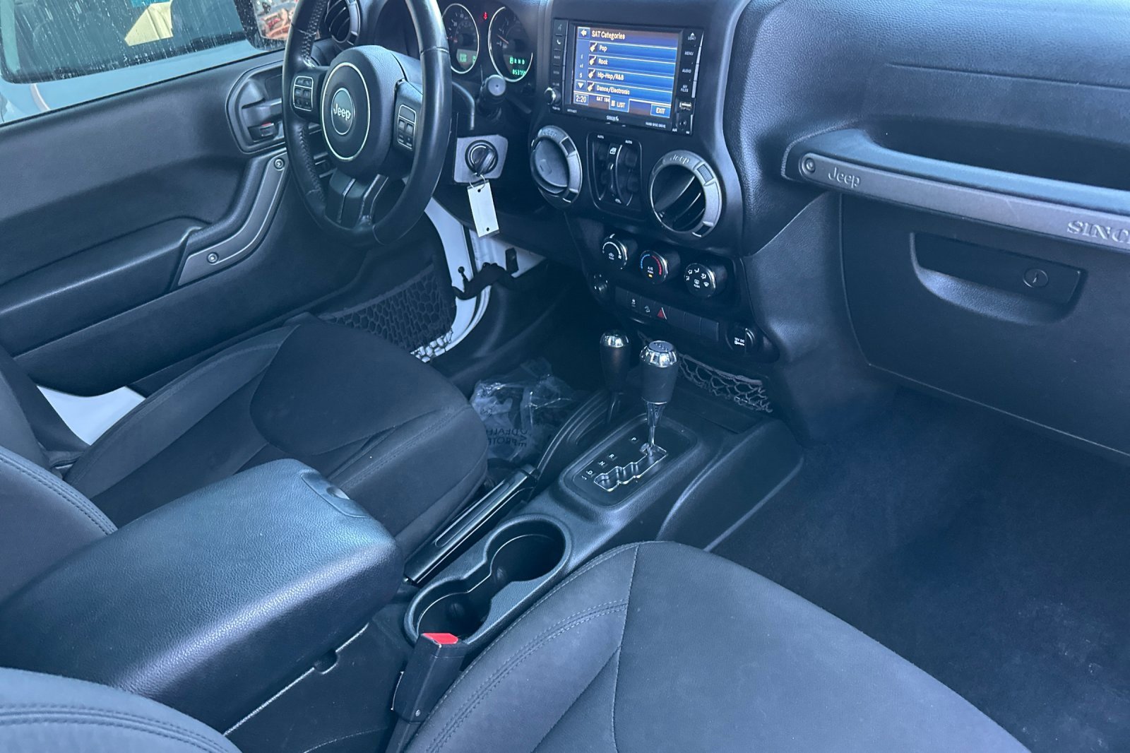 Used 2017 Jeep Wrangler Unlimited Sport image 16