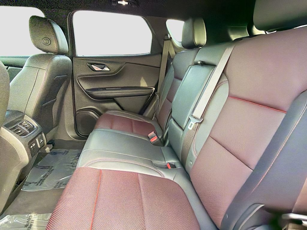 Used 2022 Chevrolet Blazer RS image 21