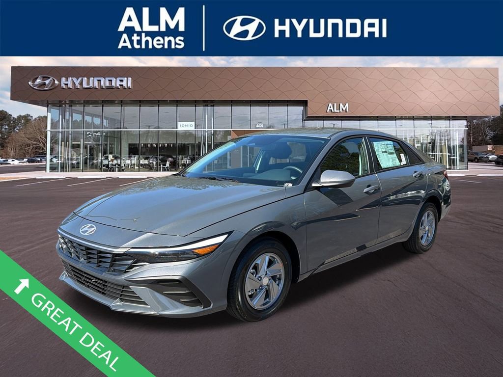 New 2026 Hyundai Elantra SE image 1