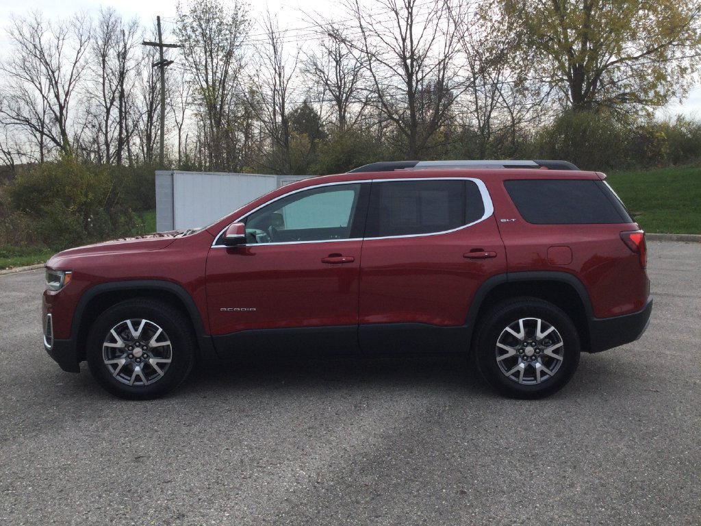 Used 2023 GMC Acadia SLT w/ Preferred Package AWD/4WD image 4