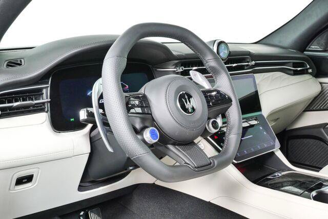 New 2027 Maserati Grecale Modena AWD/4WD image 3