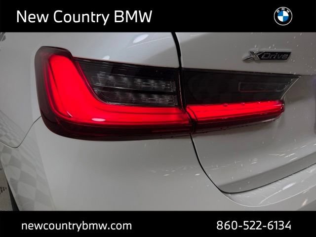 Used 2021 BMW 330i xDrive Sedan w/ Premium Package AWD/4WD image 30