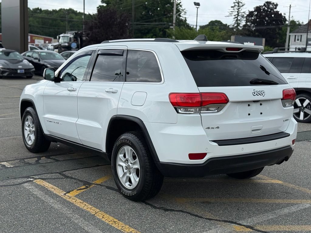 Used 2016 Jeep Grand Cherokee Laredo w/ Quick Order Package 23E AWD/4WD image 3