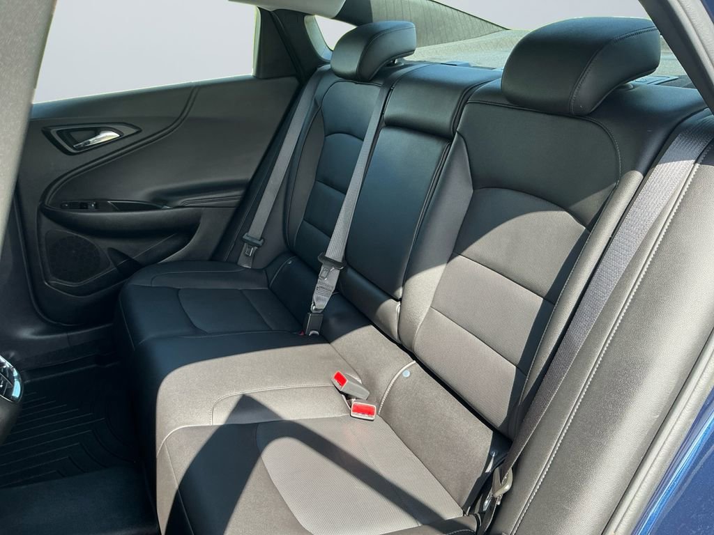 Used 2022 Chevrolet Malibu Premier image 14
