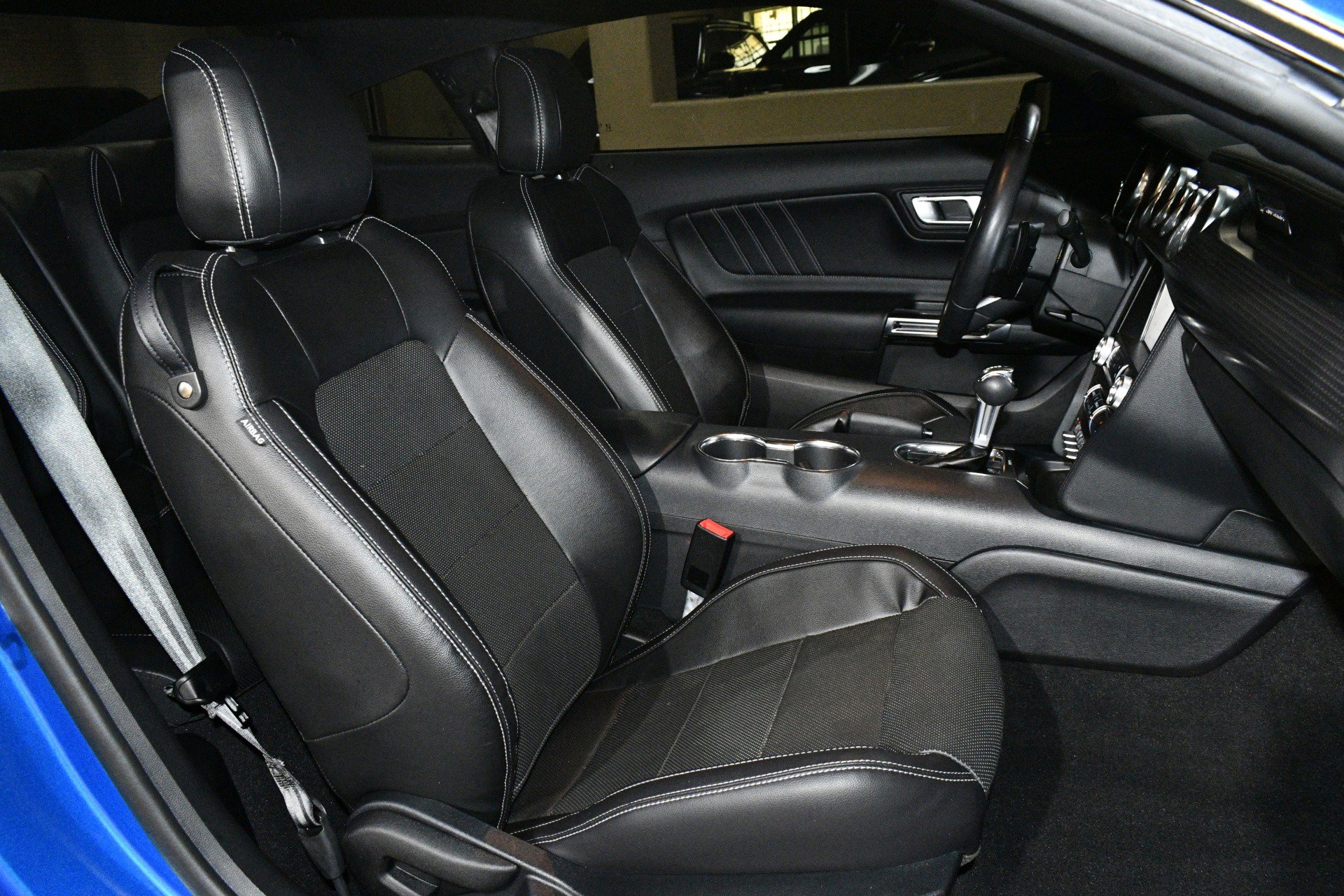 Used 2021 Ford Mustang GT Premium w/ GT Performance Package image 8