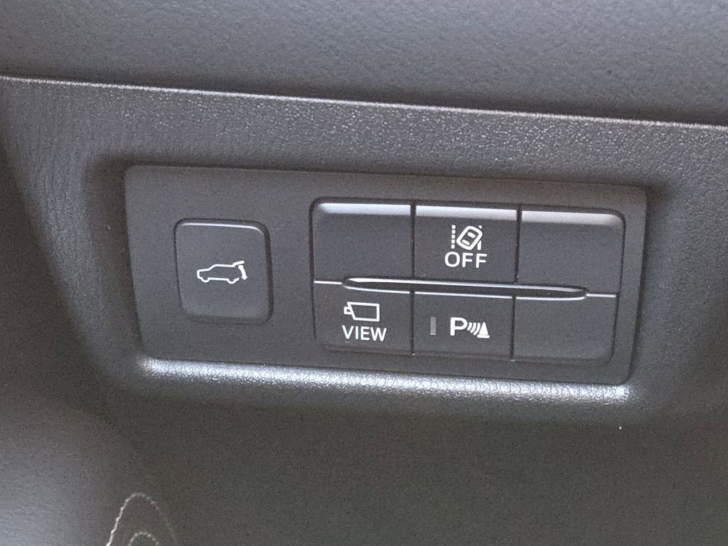 Certified 2025 MAZDA CX-5 Signature image 10