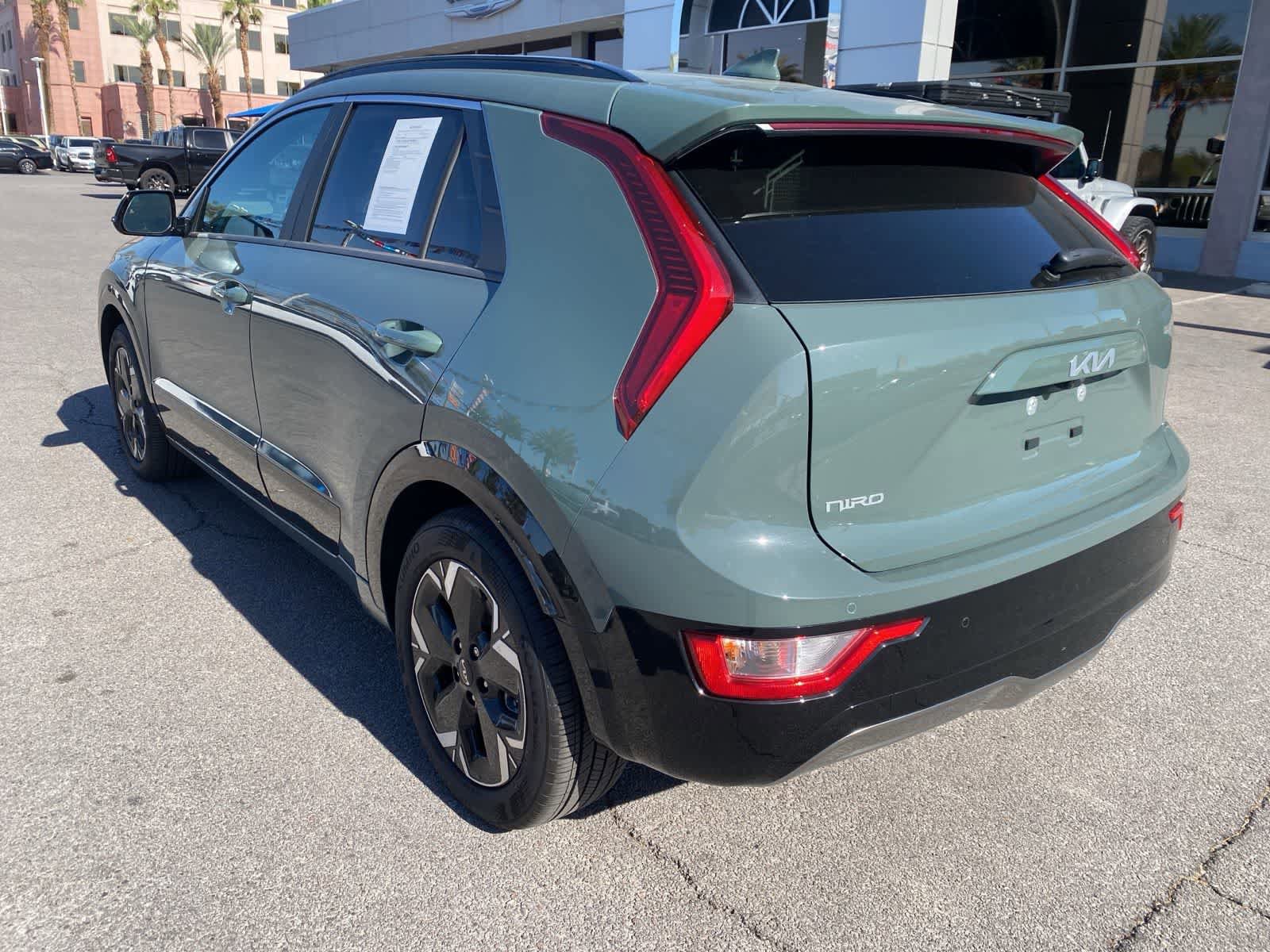 Used 2025 Kia Niro Wind FWD image 8