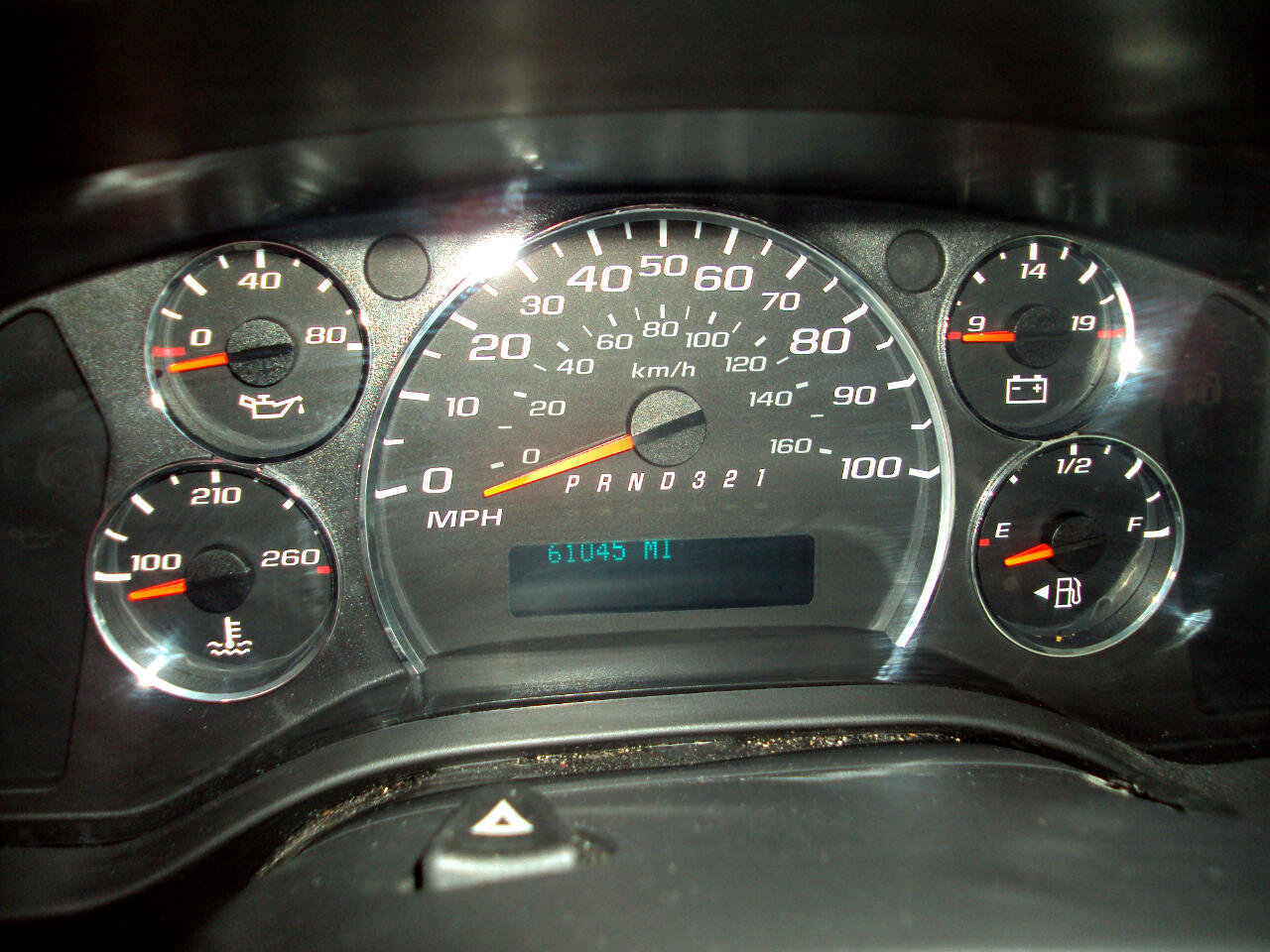 Used 2011 Chevrolet Express 1500 AWD image 19