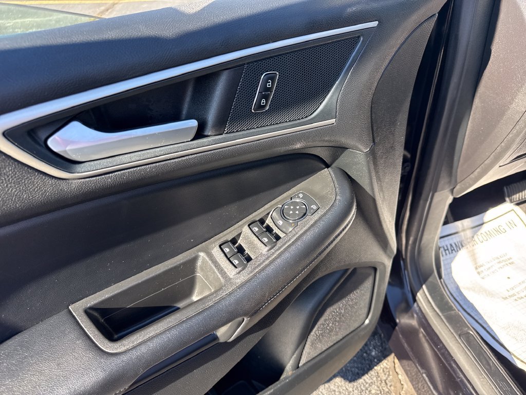 Used 2023 Ford Edge SEL w/ Convenience Package AWD/4WD image 32