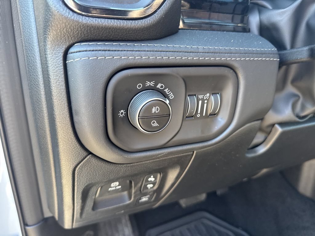 New 2026 RAM 1500 Limited w/ Trailer Tow Group AWD/4WD image 11