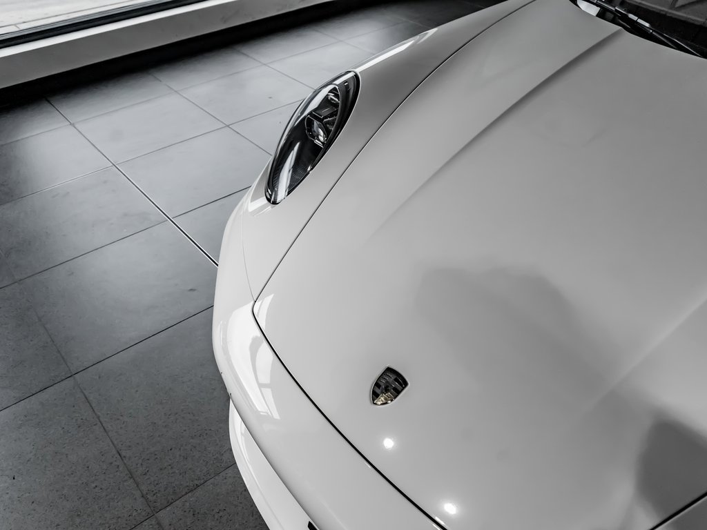 Certified 2024 Porsche 911 Targa 4S image 29