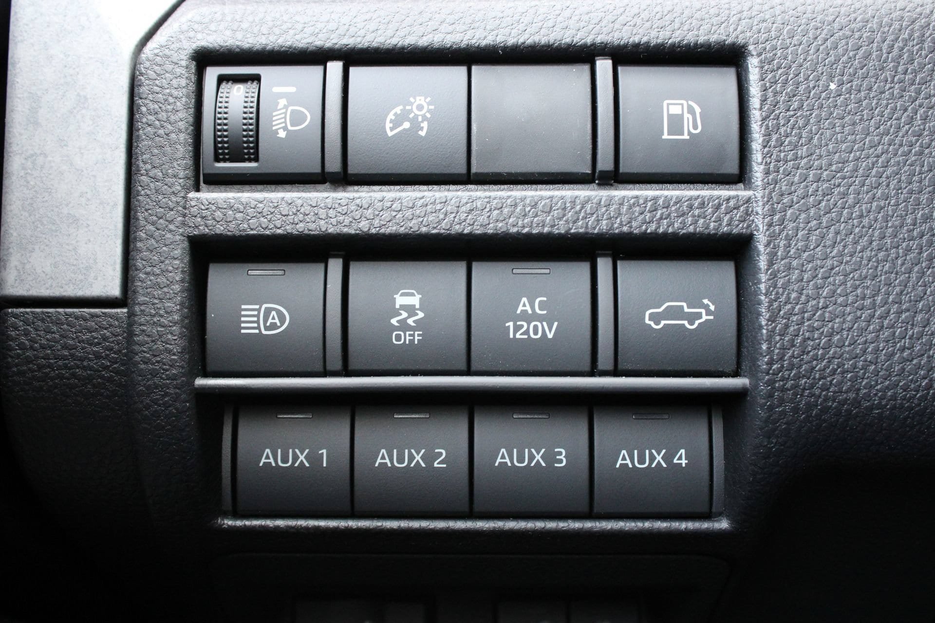New 2025 Toyota Tacoma 4x4 Double Cab Hybrid image 27