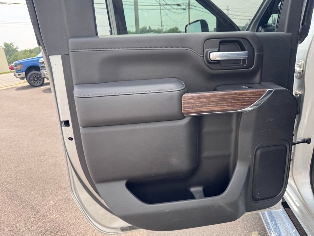 Used 2021 Chevrolet Silverado 2500 High Country w/ Z71 Off-Road Package AWD/4WD image 26