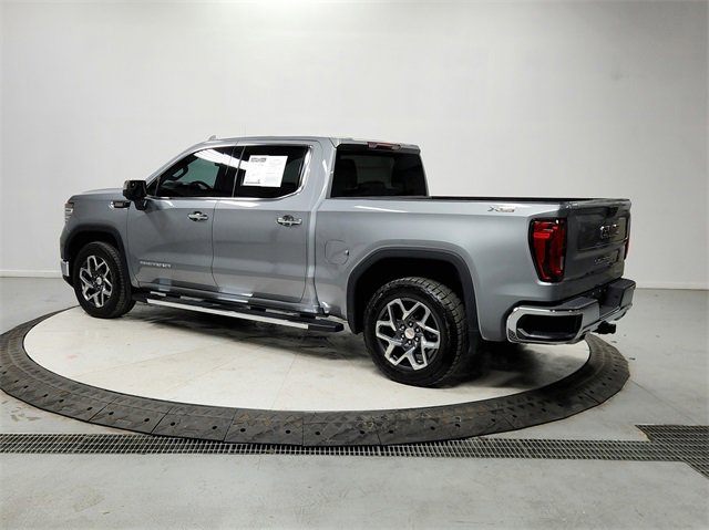 Used 2023 GMC Sierra 1500 SLT w/ SLT Premium Package image 5