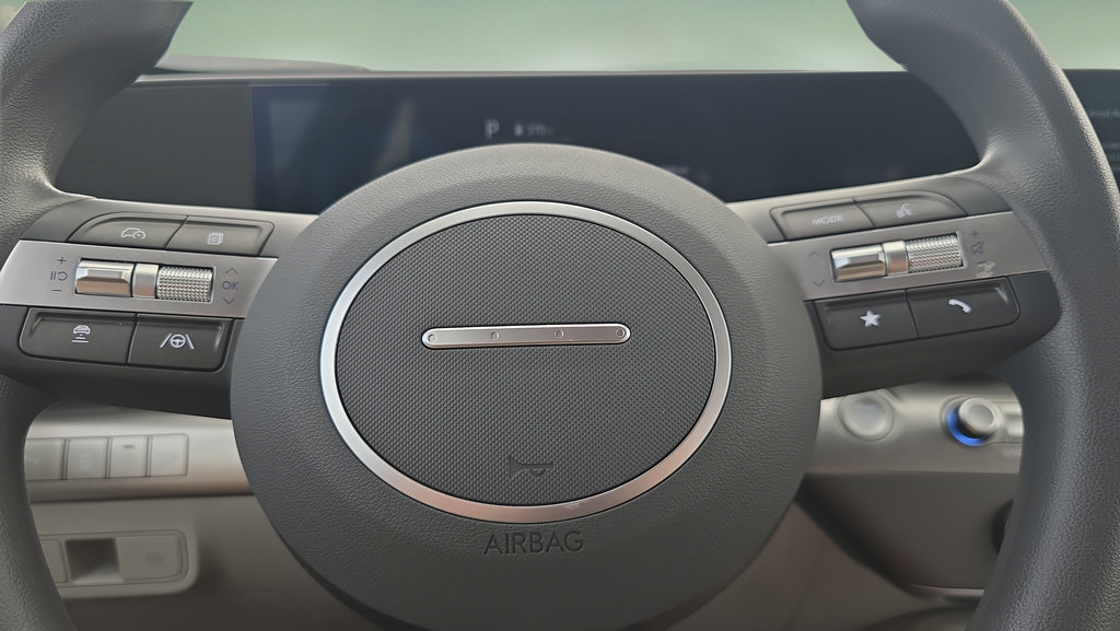Used 2026 Hyundai Kona SE FWD image 12