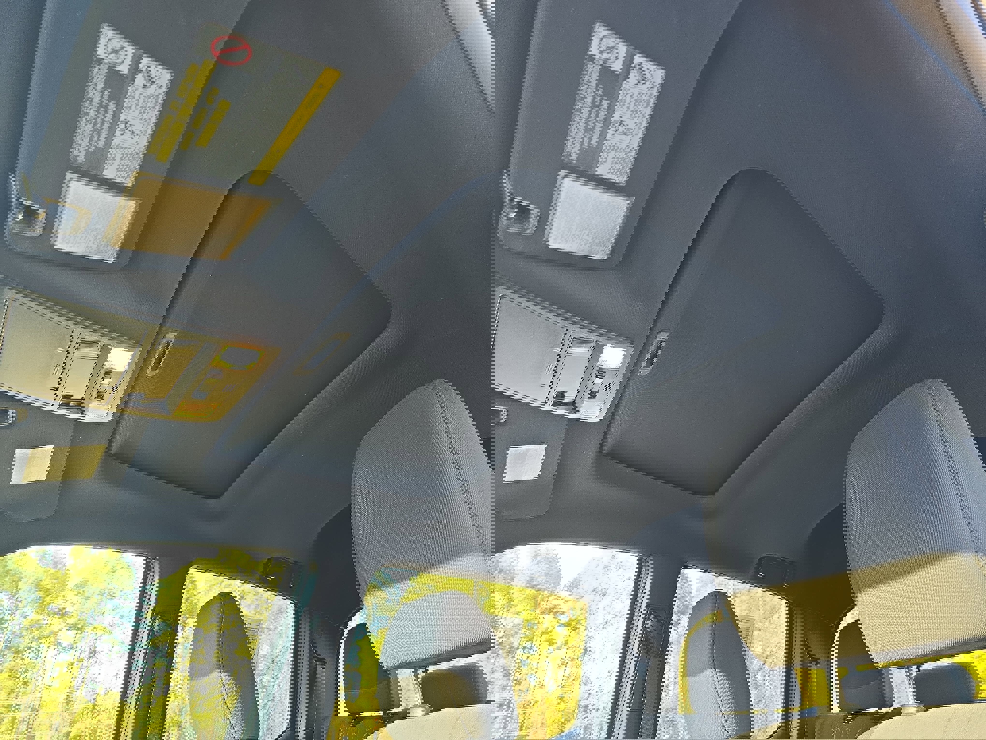 Used 2017 Toyota Tacoma TRD Sport image 31