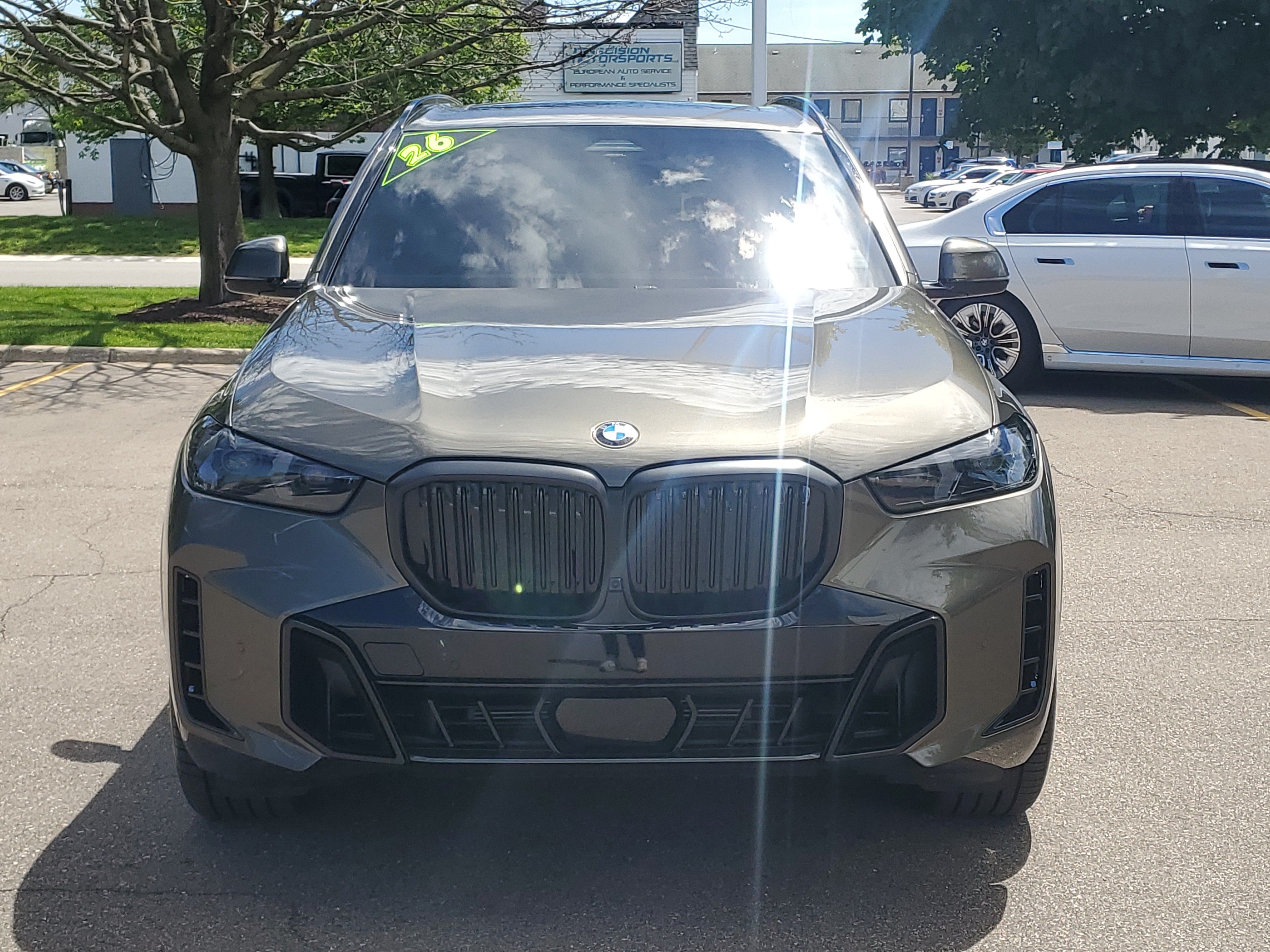 Certified 2026 BMW X5 xDrive40i w/ M Sport Package AWD/4WD image 2