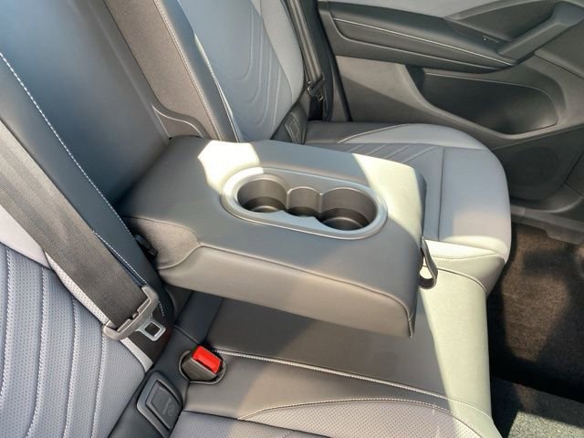 New 2025 Volkswagen Tiguan SE image 53