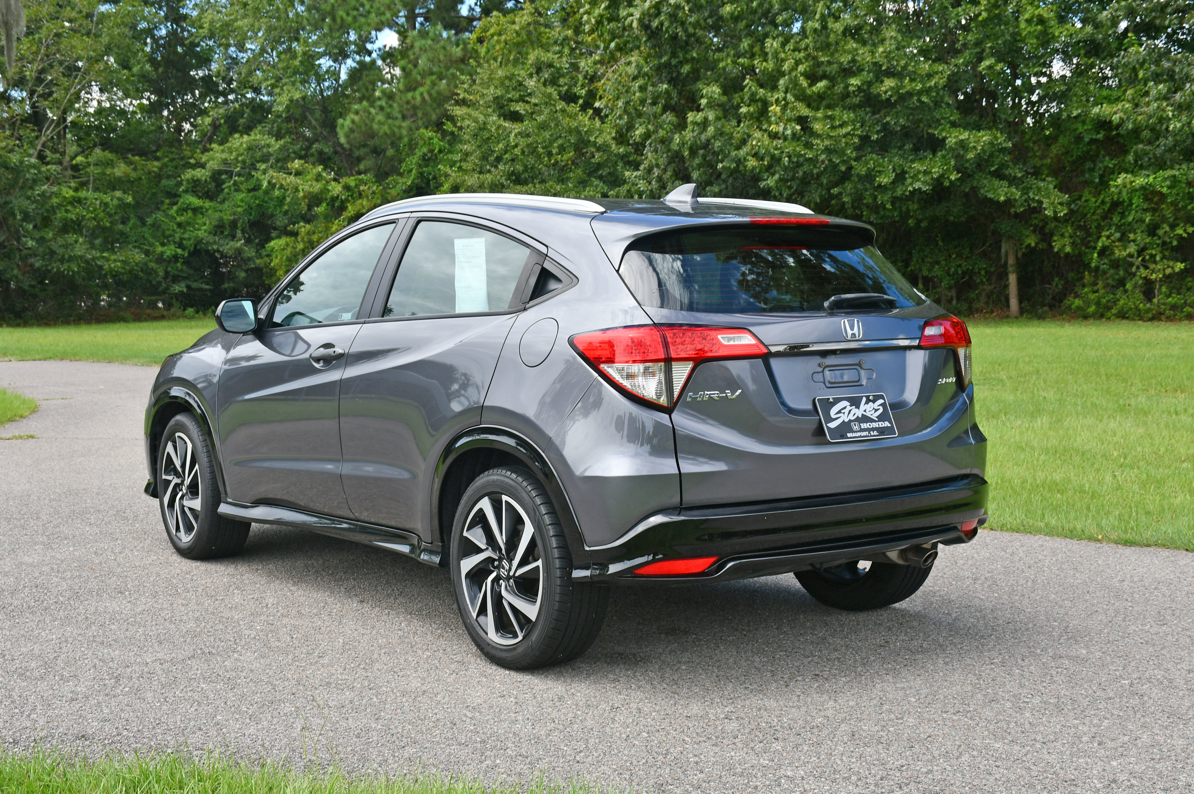 Used 2020 Honda HR-V Sport image 3