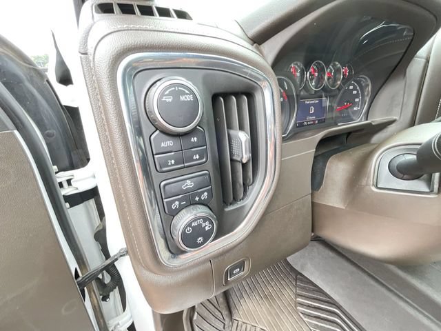 Used 2021 Chevrolet Silverado 1500 LT AWD/4WD image 11